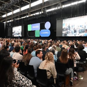 861440 Agency EA Greenhouse Print_7336