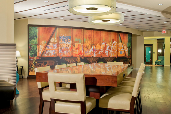 HI_College_Park_Lobby